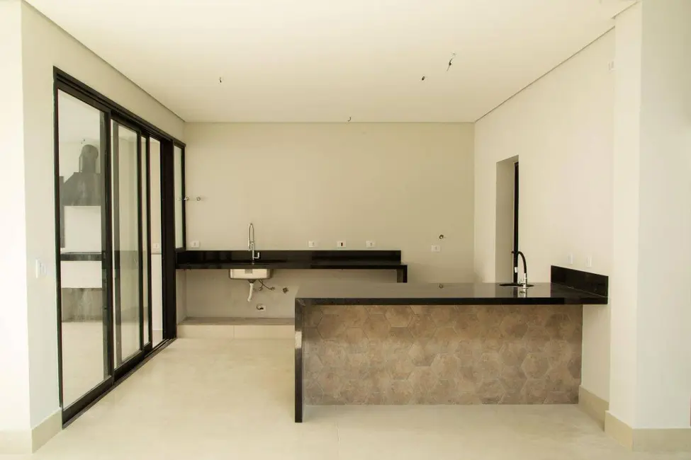 Casa com 5 quartos à venda, 525m2 em Santana De Parnaiba - SP - imagem 8 Foto 8 de Casa com 5 quartos à venda, 525m2 em Santana De Parnaiba - SP
