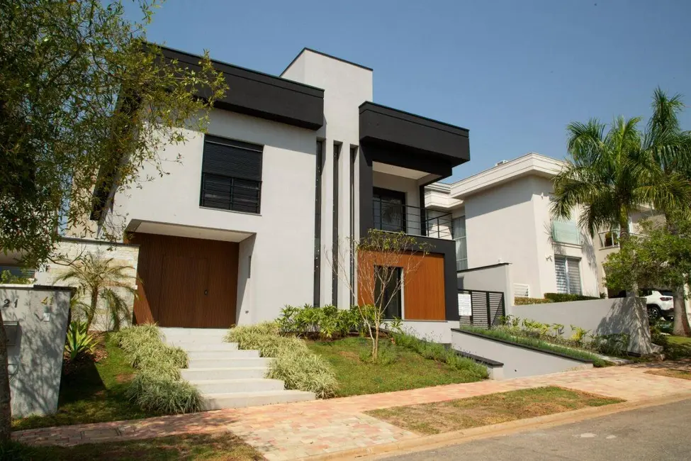 Casa com 5 quartos à venda, 525m2 em Santana De Parnaiba - SP - imagem 3 Foto 3 de Casa com 5 quartos à venda, 525m2 em Santana De Parnaiba - SP