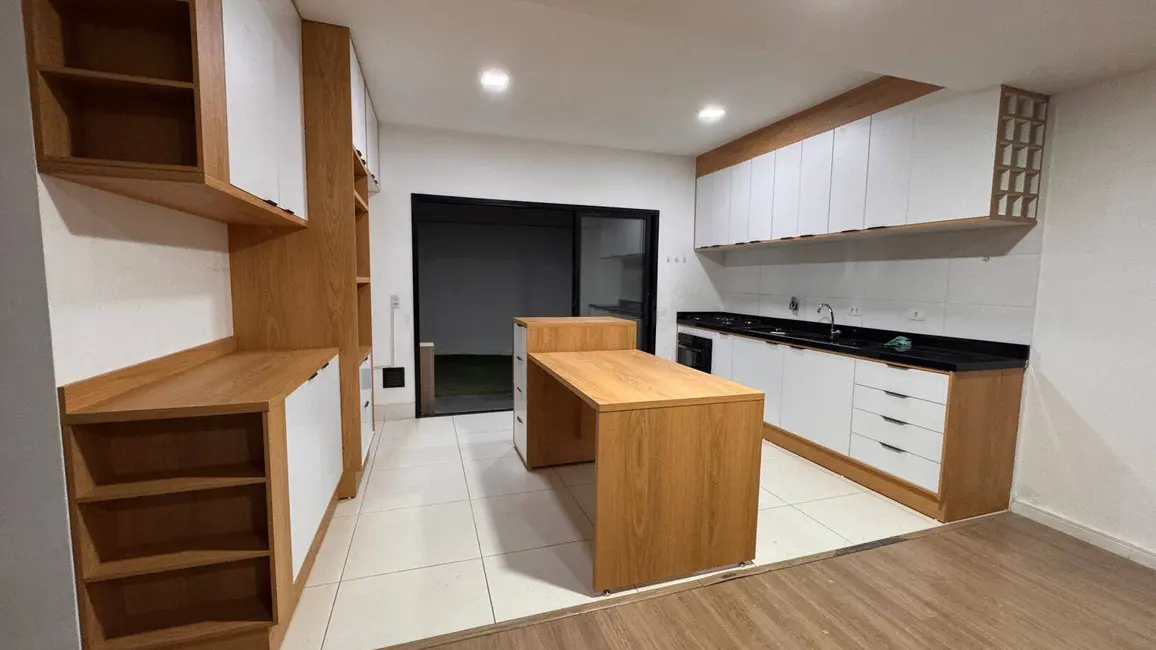 Foto 6 de Casa com 3 quartos à venda, 150m2 em Parque Rincão, Cotia - SP