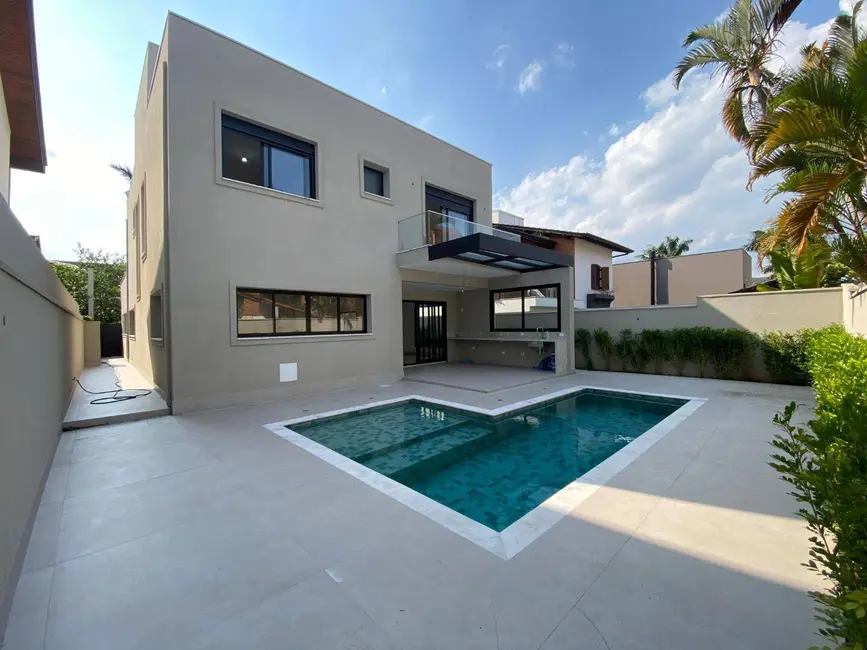 Casa com 4 quartos à venda, 276m2 em Santana De Parnaiba - SP - imagem 1 Foto 1 de Casa com 4 quartos à venda, 276m2 em Santana De Parnaiba - SP