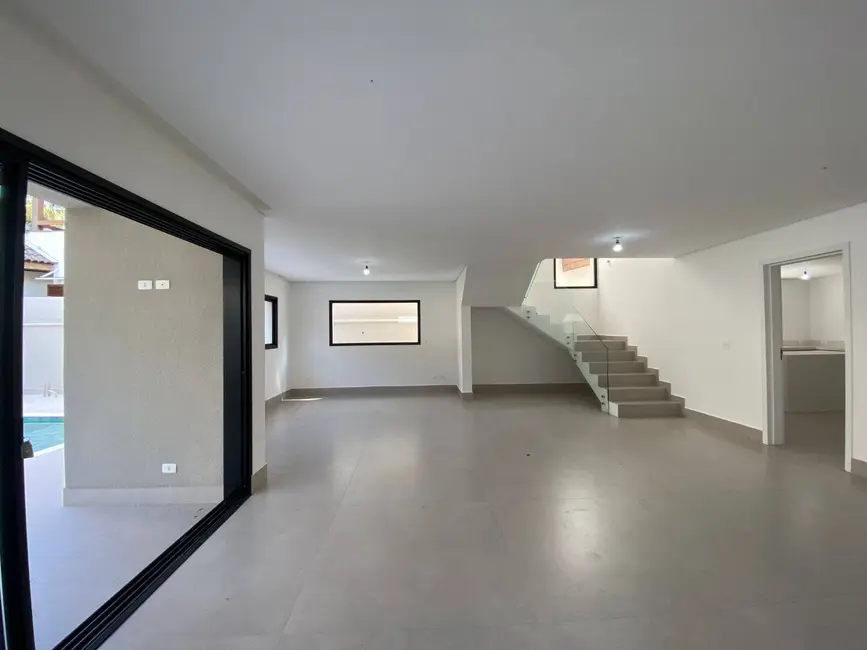 Casa com 4 quartos à venda, 276m2 em Santana De Parnaiba - SP - imagem 7 Foto 7 de Casa com 4 quartos à venda, 276m2 em Santana De Parnaiba - SP