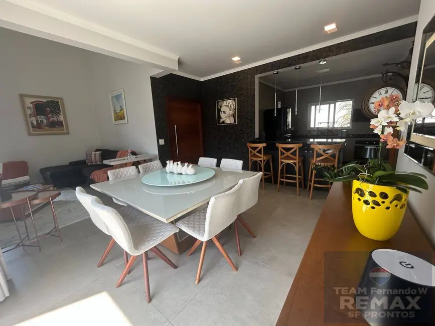 Foto 8 de Casa com 3 quartos à venda e para alugar, 177m2 em Vargem Grande Paulista - SP