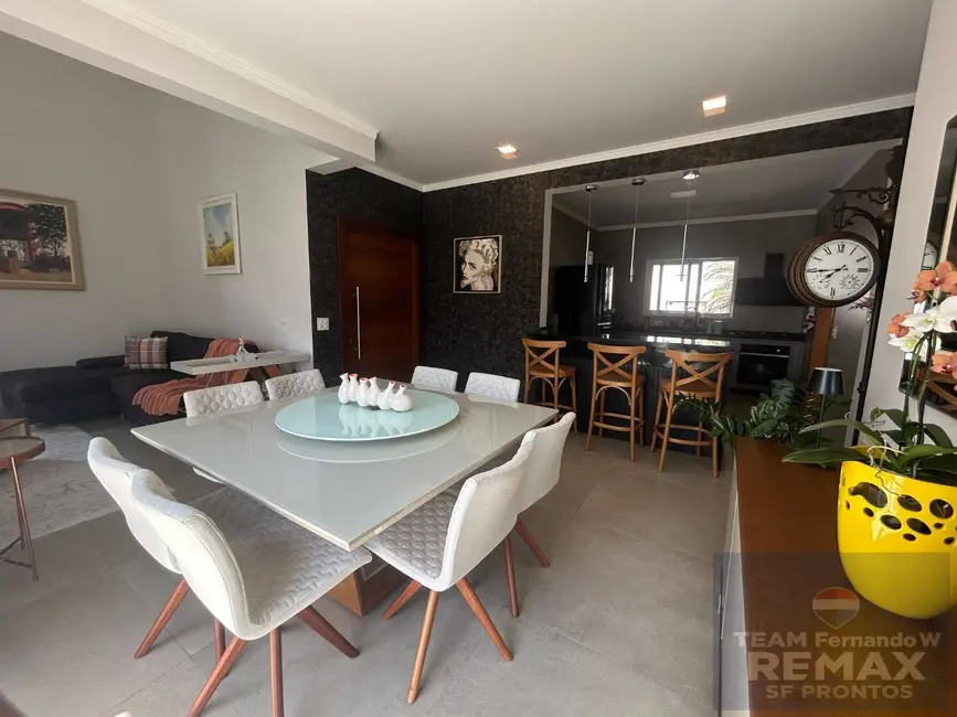 Foto 5 de Casa com 3 quartos à venda e para alugar, 177m2 em Vargem Grande Paulista - SP