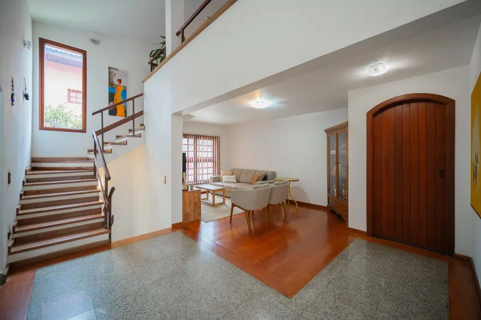 Casa com 5 quartos à venda, 580m2 em Recanto Impla, Carapicuiba - SP - imagem 5 Foto 5 de Casa com 5 quartos à venda, 580m2 em Recanto Impla, Carapicuiba - SP