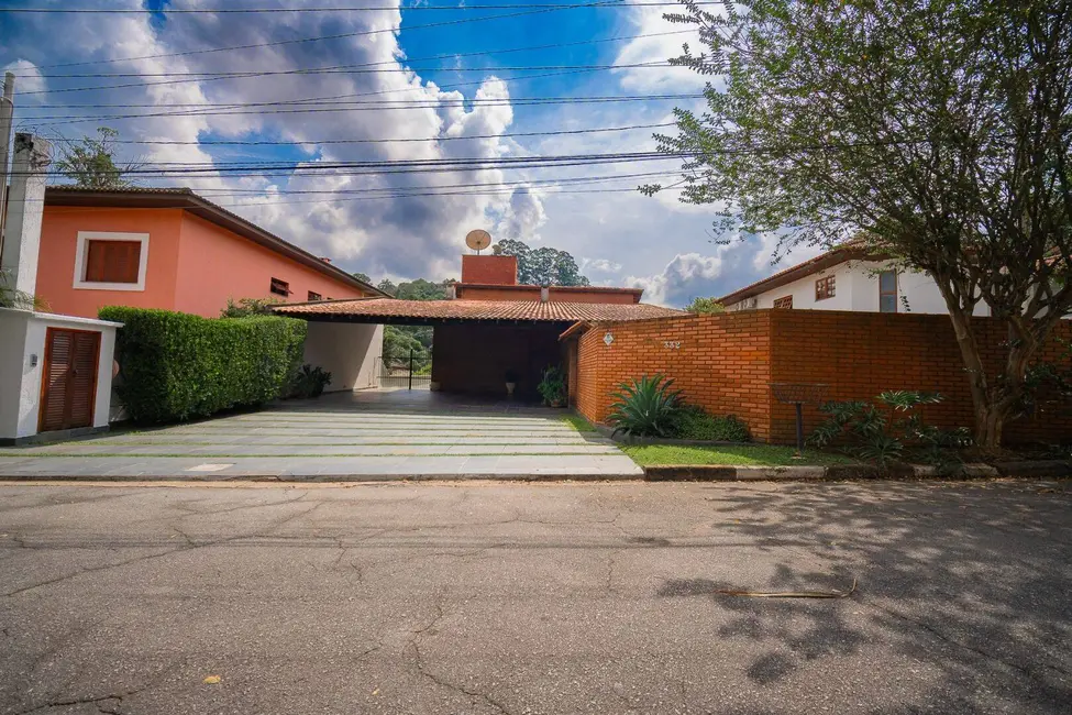 Casa com 5 quartos à venda, 580m2 em Recanto Impla, Carapicuiba - SP - imagem 1 Foto 1 de Casa com 5 quartos à venda, 580m2 em Recanto Impla, Carapicuiba - SP