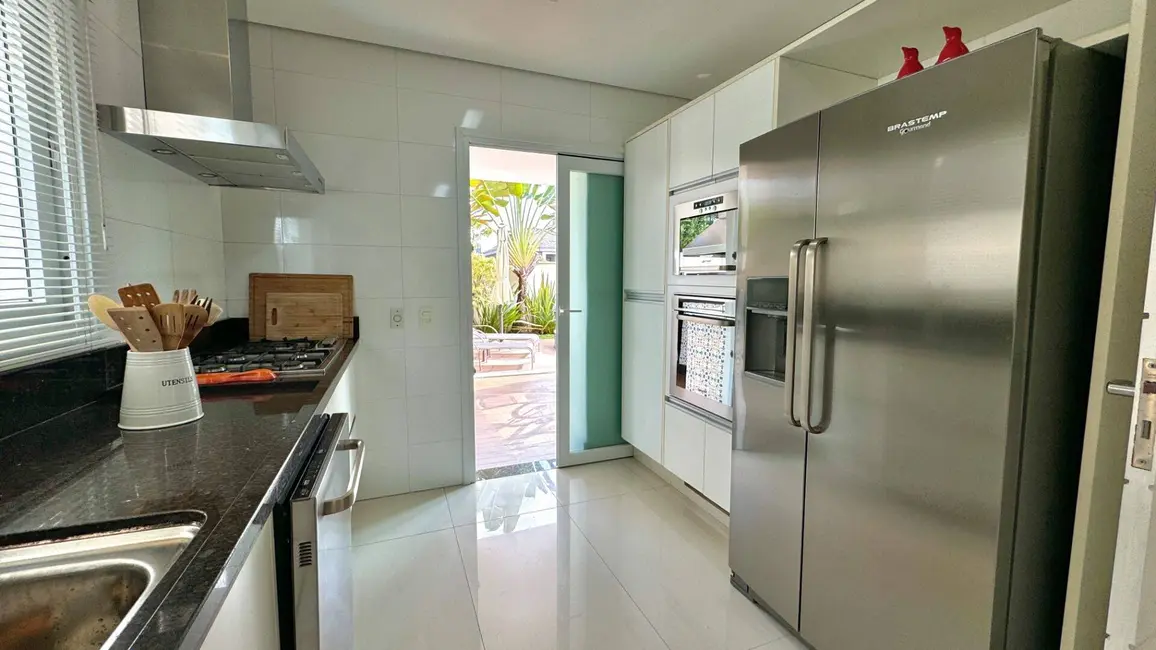 Foto 9 de Casa com 4 quartos à venda, 400m2 em Alphaville Industrial, Barueri - SP