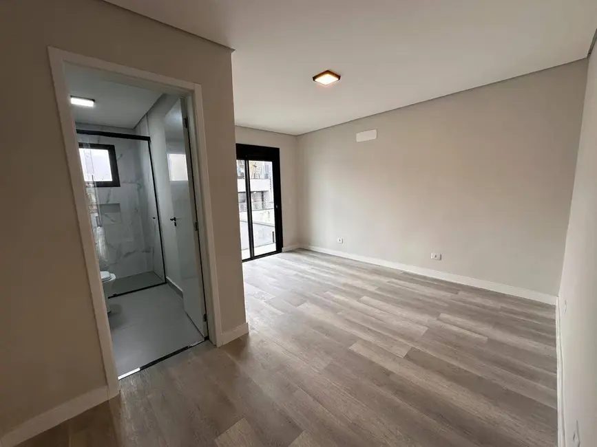 Casa com 3 quartos à venda, 131m2 em Santana De Parnaiba - SP - imagem 7 Foto 7 de Casa com 3 quartos à venda, 131m2 em Santana De Parnaiba - SP