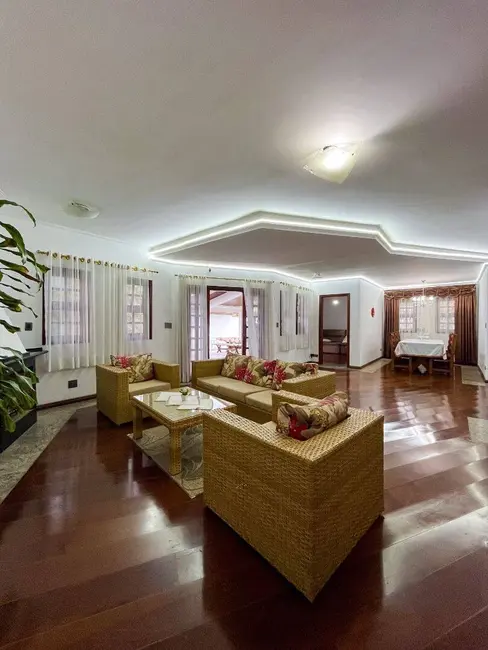 Foto 1 de Casa com 4 quartos à venda, 528m2 em Santana De Parnaiba - SP