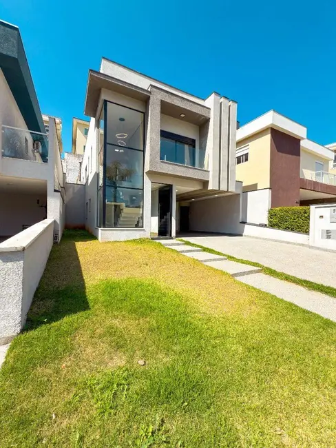 Foto 3 de Casa com 3 quartos à venda, 262m2 em Suru, Santana De Parnaiba - SP