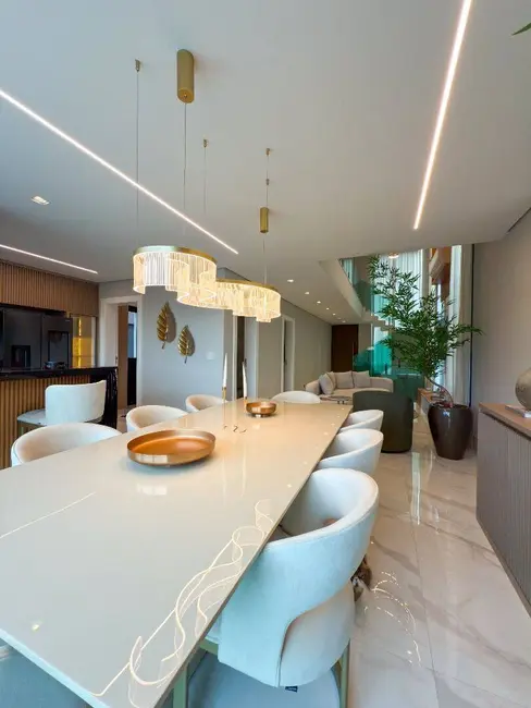 Foto 8 de Casa com 3 quartos à venda, 250m2 em Santana De Parnaiba - SP