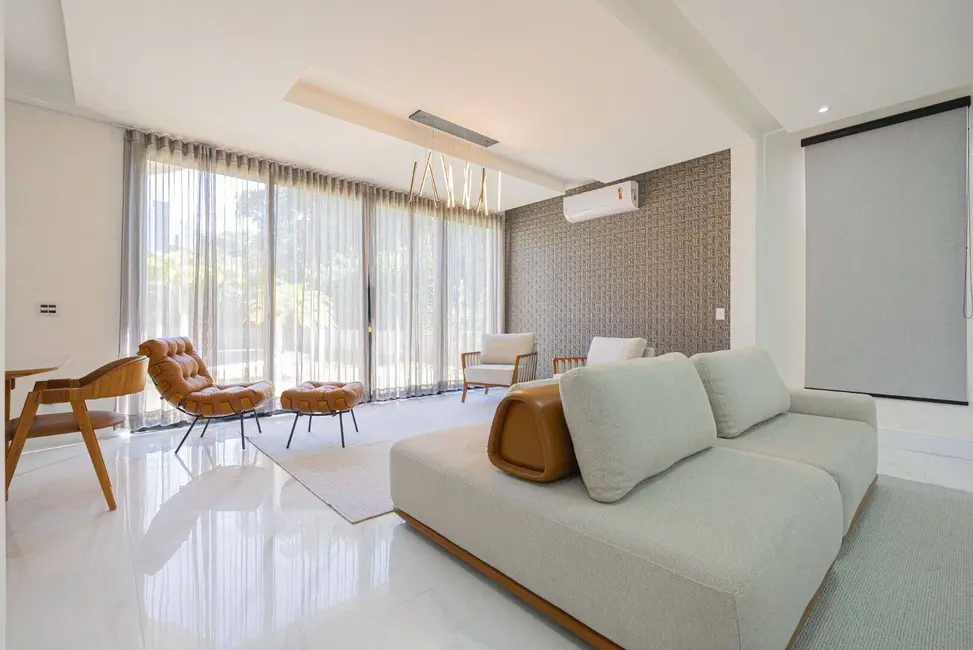 Foto 6 de Casa com 5 quartos à venda e para alugar, 780m2 em Santana De Parnaiba - SP