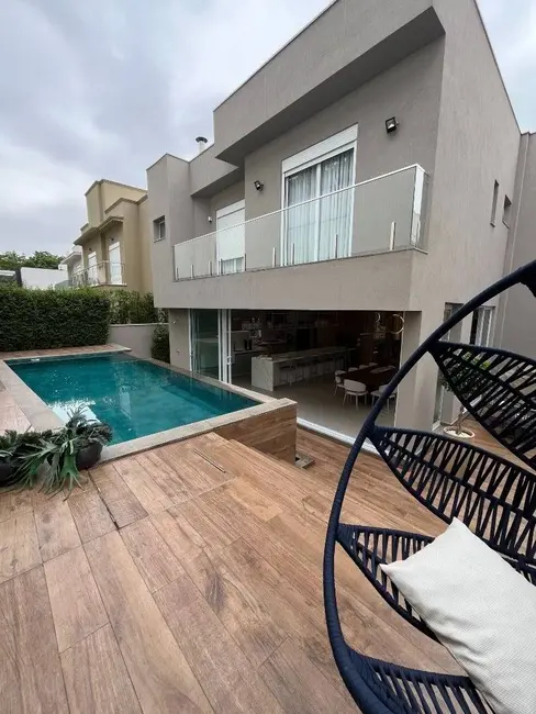 Casa com 5 quartos à venda, 333m2 em Santana De Parnaiba - SP - imagem 3 Foto 3 de Casa com 5 quartos à venda, 333m2 em Santana De Parnaiba - SP