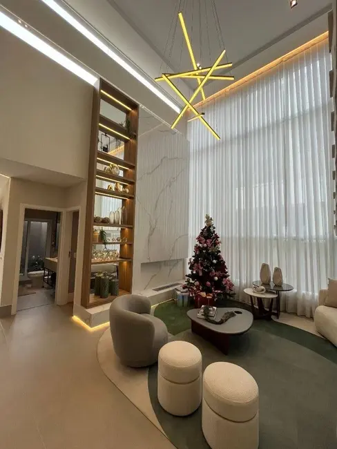 Casa com 5 quartos à venda, 333m2 em Santana De Parnaiba - SP - imagem 2 Foto 2 de Casa com 5 quartos à venda, 333m2 em Santana De Parnaiba - SP