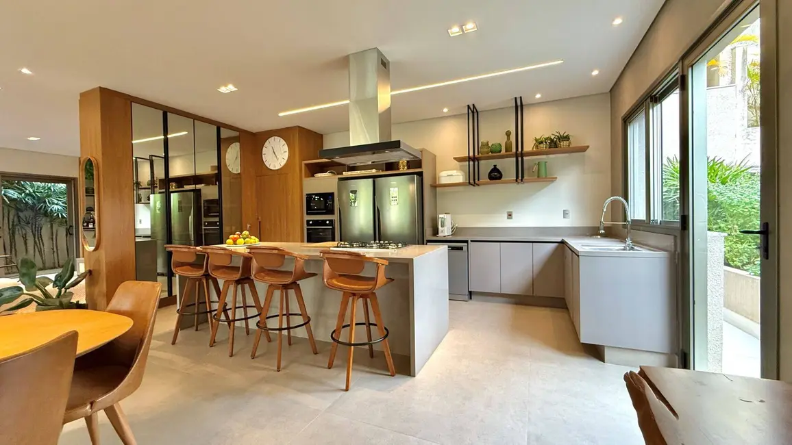Foto 5 de Casa com 4 quartos à venda, 440m2 em Alphaville, Santana De Parnaiba - SP