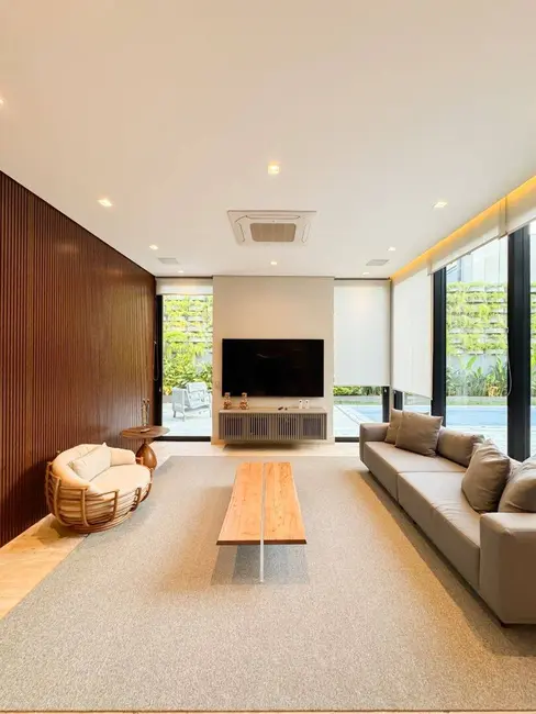 Foto 3 de Casa com 5 quartos à venda, 1012m2 em Barueri - SP