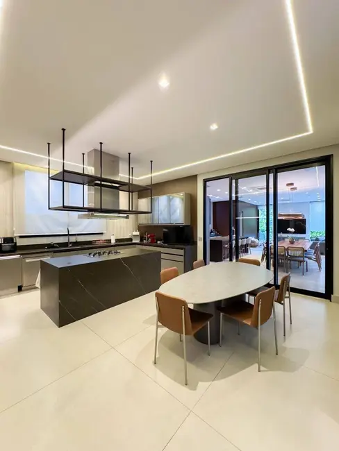 Foto 8 de Casa com 5 quartos à venda, 1012m2 em Barueri - SP