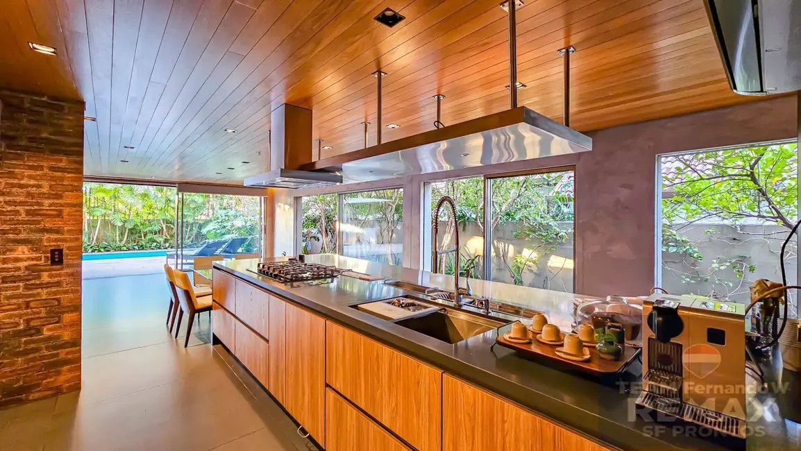 Casa com 4 quartos à venda, 582m2 em Barueri - SP - imagem 4 Foto 4 de Casa com 4 quartos à venda, 582m2 em Barueri - SP