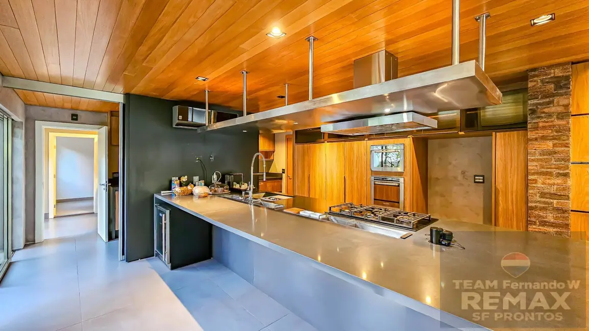Casa com 4 quartos à venda, 582m2 em Barueri - SP - imagem 6 Foto 6 de Casa com 4 quartos à venda, 582m2 em Barueri - SP