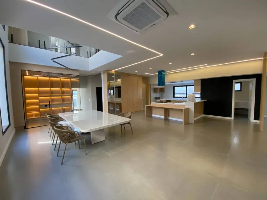 Foto 1 de Casa com 5 quartos à venda, 560m2 em Alphaville Industrial, Barueri - SP