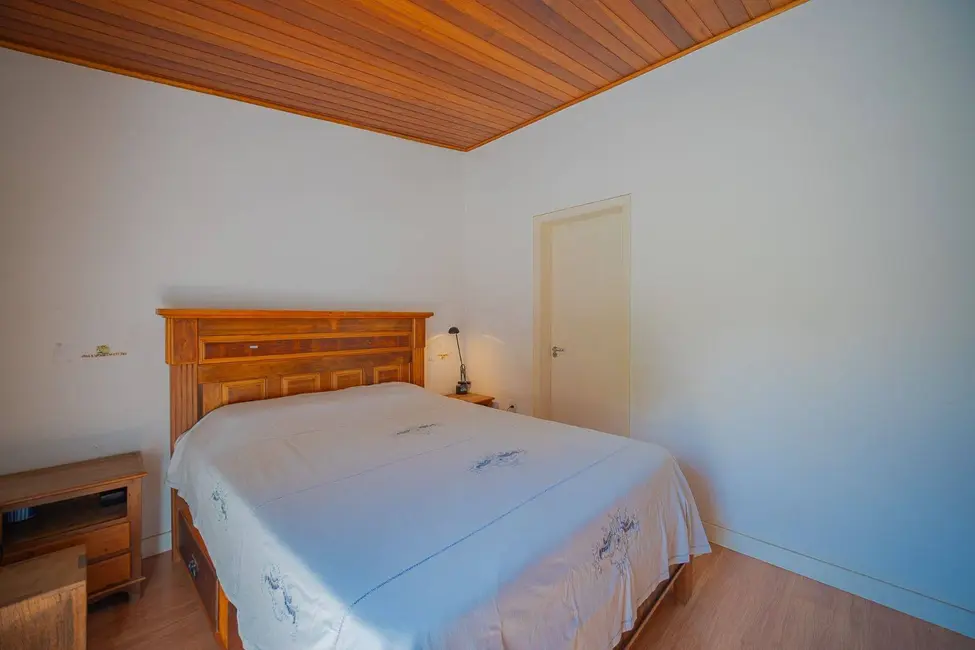 Foto 6 de Casa com 3 quartos à venda, 364m2 em Santana De Parnaiba - SP