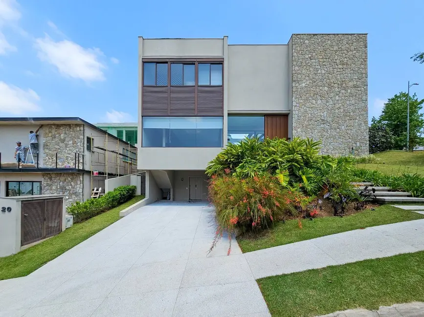 Casa com 4 quartos à venda, 440m2 em Tamboré, Santana De Parnaiba - SP - imagem 1 Foto 1 de Casa com 4 quartos à venda, 440m2 em Tamboré, Santana De Parnaiba - SP