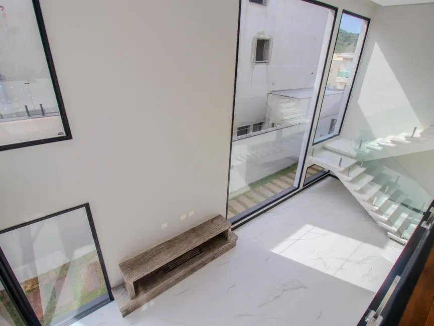 Foto 6 de Casa com 4 quartos à venda, 423m2 em Santana De Parnaiba - SP