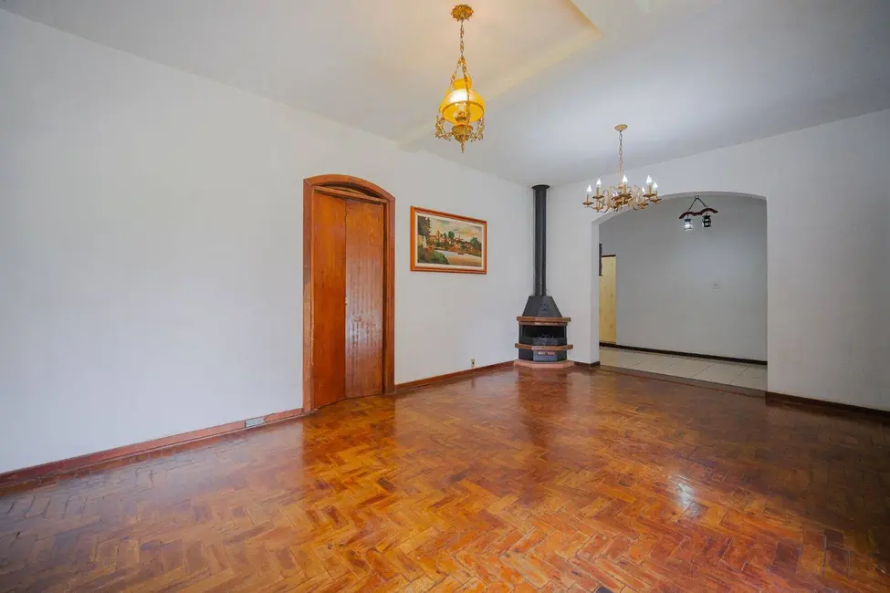 Foto 2 de Casa com 6 quartos à venda, 490m2 em Chácara Represinha, Cotia - SP