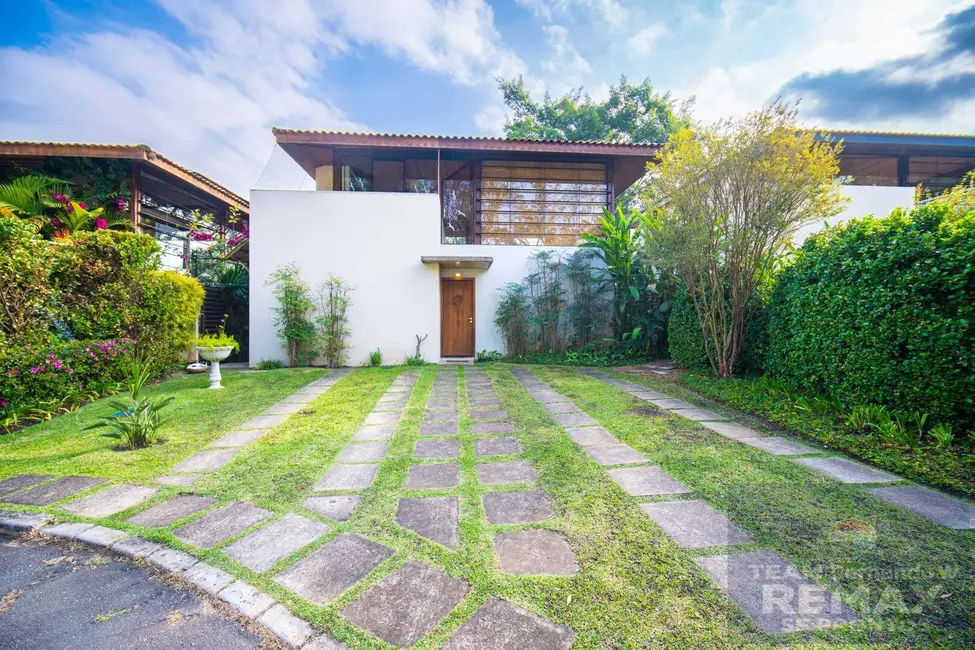 Casa com 2 quartos à venda, 175m2 em Chácara Vale do Rio Cotia, Carapicuiba - SP - imagem 1 Foto 1 de Casa com 2 quartos à venda, 175m2 em Chácara Vale do Rio Cotia, Carapicuiba - SP