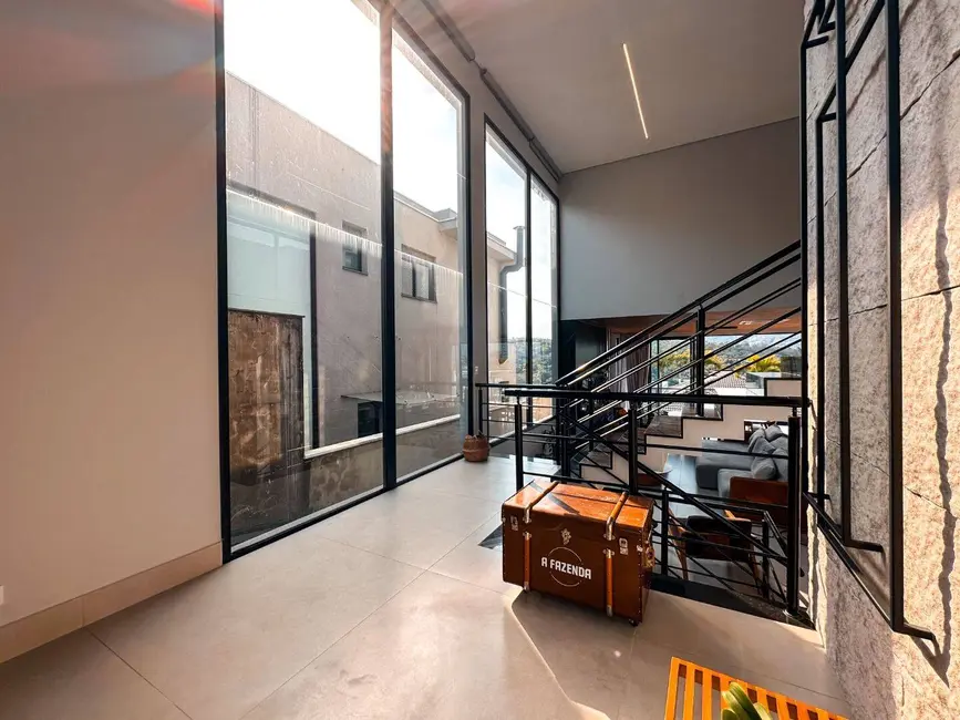 Casa com 4 quartos à venda, 442m2 em Tamboré, Santana De Parnaiba - SP - imagem 5 Foto 5 de Casa com 4 quartos à venda, 442m2 em Tamboré, Santana De Parnaiba - SP