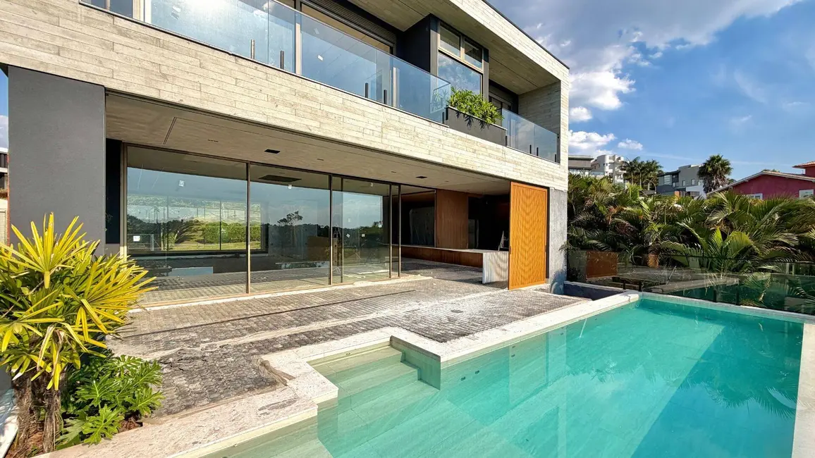 Casa com 4 quartos à venda, 526m2 em Alphaville, Santana De Parnaiba - SP - imagem 1 Foto 1 de Casa com 4 quartos à venda, 526m2 em Alphaville, Santana De Parnaiba - SP