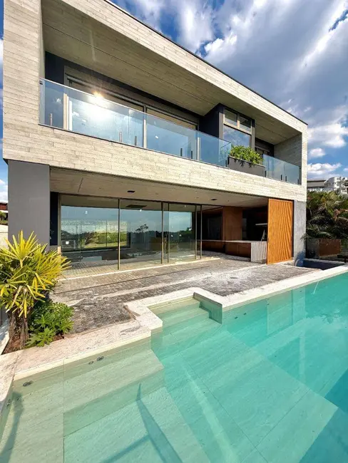 Casa com 4 quartos à venda, 526m2 em Alphaville, Santana De Parnaiba - SP - imagem 2 Foto 2 de Casa com 4 quartos à venda, 526m2 em Alphaville, Santana De Parnaiba - SP