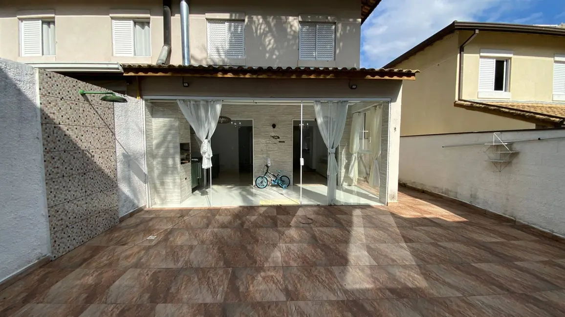 Casa com 3 quartos à venda, 100m2 em Parque Rincão, Cotia - SP - imagem 1 Foto 1 de Casa com 3 quartos à venda, 100m2 em Parque Rincão, Cotia - SP