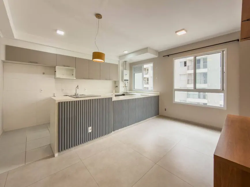 Apartamento com 1 quarto à venda, 43m2 em Jardim Tupanci, Barueri - SP - imagem 4 Foto 4 de Apartamento com 1 quarto à venda, 43m2 em Jardim Tupanci, Barueri - SP