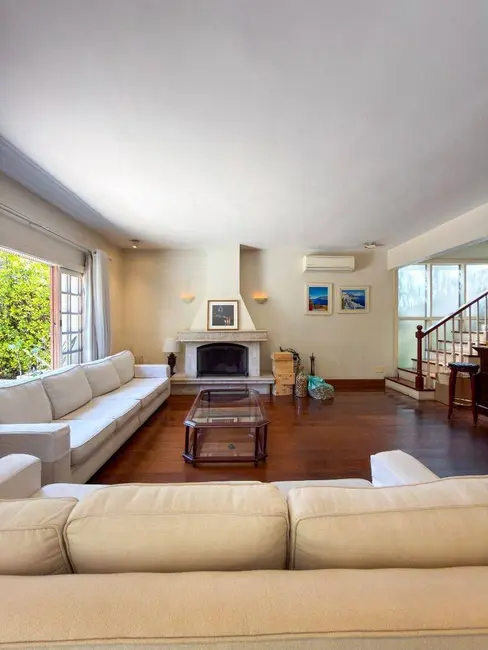 Casa com 4 quartos à venda, 270m2 em Alphaville, Santana De Parnaiba - SP - imagem 9 Foto 9 de Casa com 4 quartos à venda, 270m2 em Alphaville, Santana De Parnaiba - SP