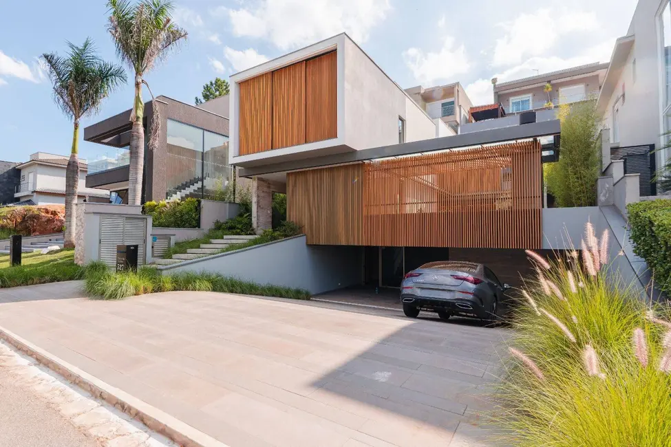 Foto 2 de Casa com 4 quartos à venda, 456m2 em Barueri - SP