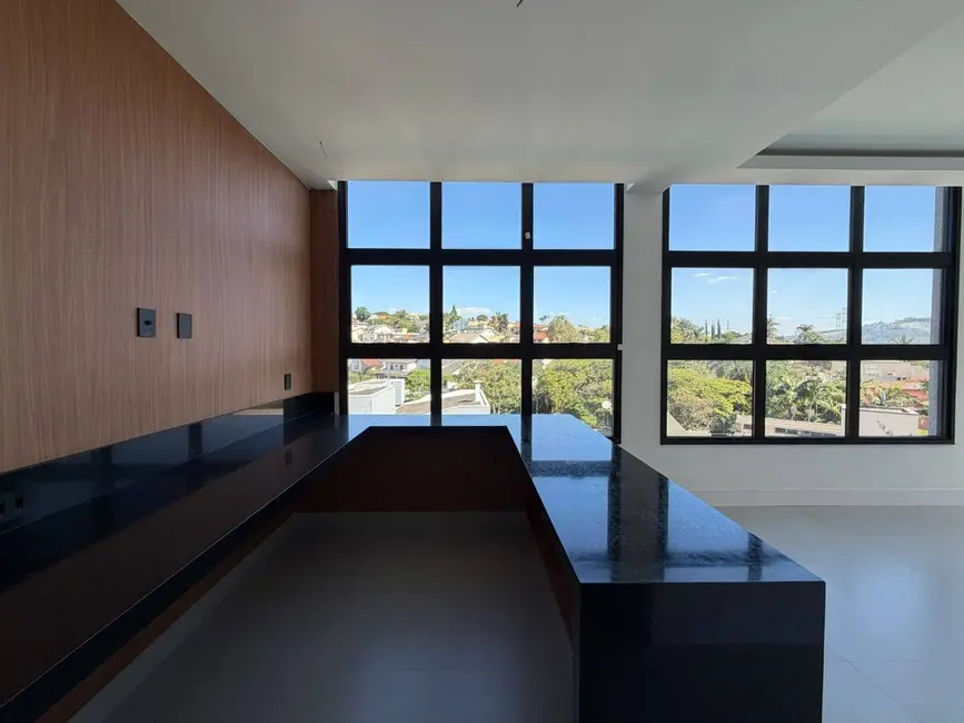 Casa com 4 quartos à venda, 437m2 em Santana De Parnaiba - SP - imagem 7 Foto 7 de Casa com 4 quartos à venda, 437m2 em Santana De Parnaiba - SP