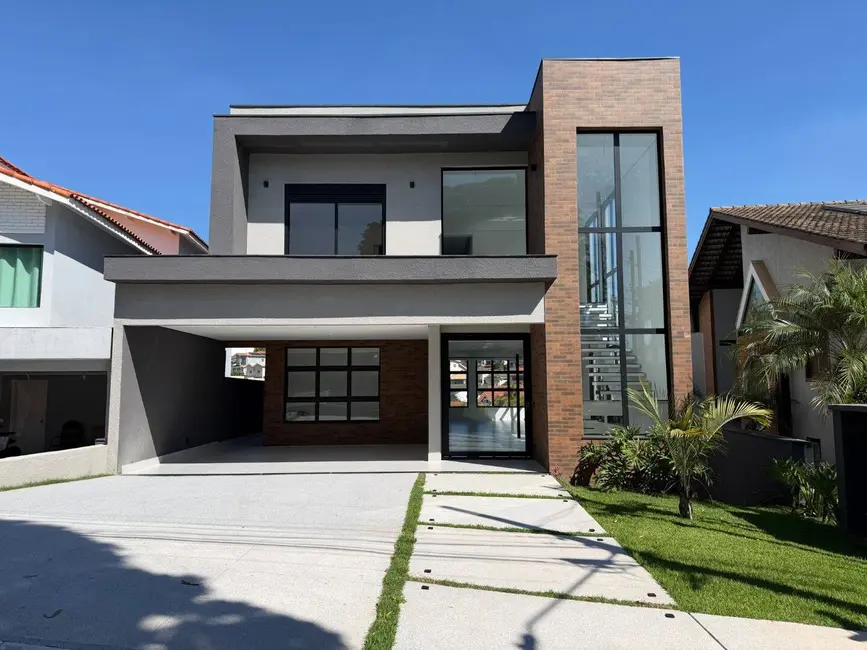 Casa com 4 quartos à venda, 437m2 em Santana De Parnaiba - SP - imagem 1 Foto 1 de Casa com 4 quartos à venda, 437m2 em Santana De Parnaiba - SP
