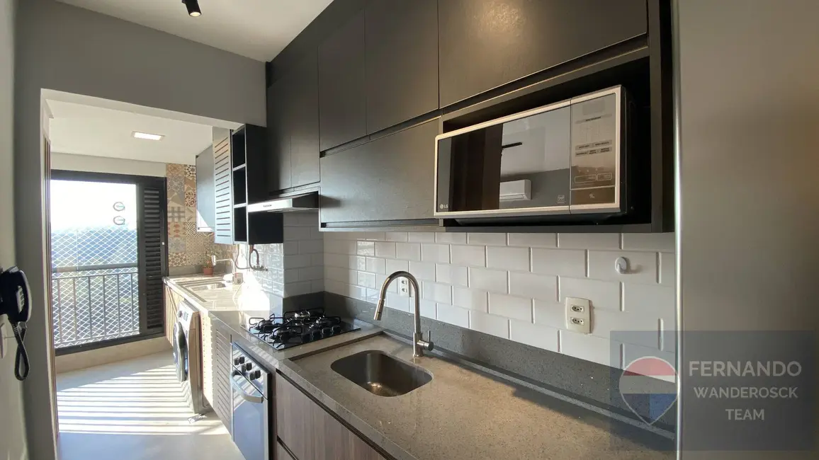 Apartamento com 2 quartos à venda e para alugar, 63m2 em Alphaville Empresarial, Barueri - SP - imagem 3 Foto 3 de Apartamento com 2 quartos à venda e para alugar, 63m2 em Alphaville Empresarial, Barueri - SP