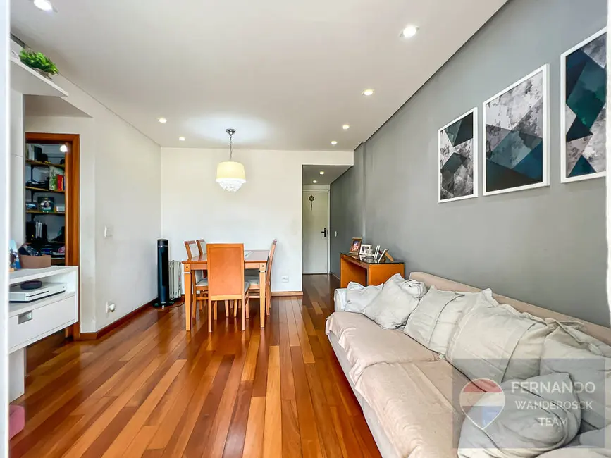 Foto 2 de Apartamento com 3 quartos à venda, 114m2 em Jardim Tupanci, Barueri - SP