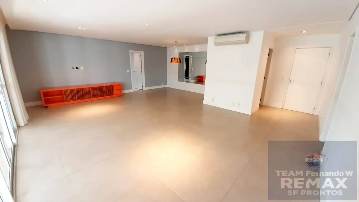 Casa com 3 quartos à venda, 202m2 em Tamboré, Santana De Parnaiba - SP - imagem 7 Foto 7 de Casa com 3 quartos à venda, 202m2 em Tamboré, Santana De Parnaiba - SP