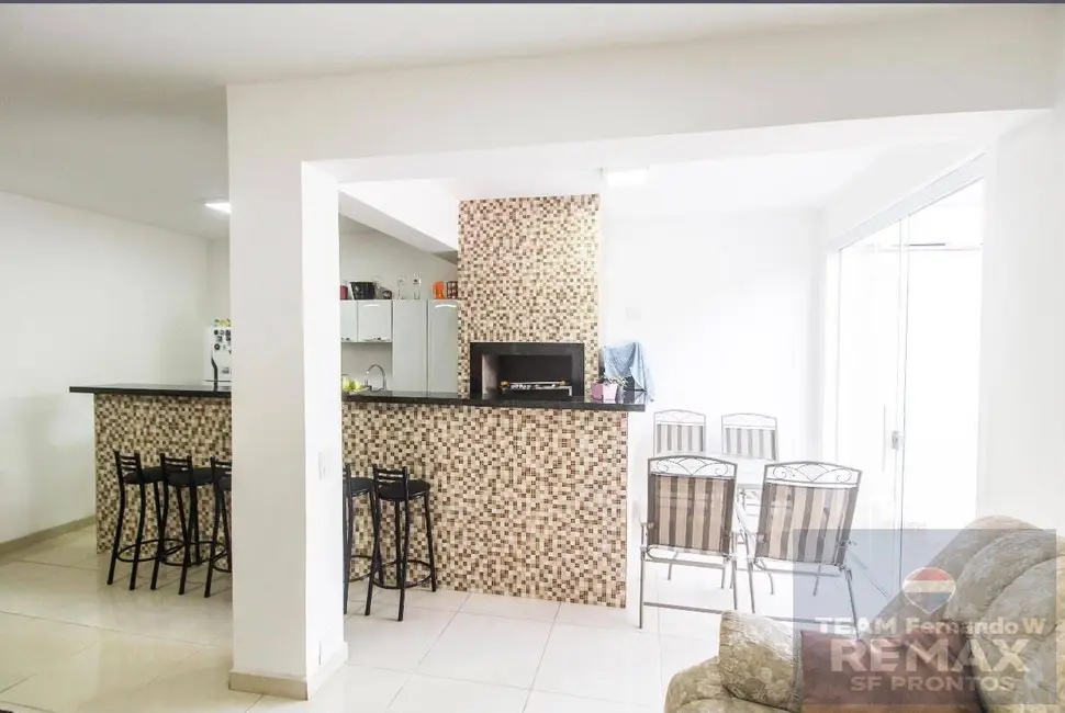 Casa com 4 quartos à venda, 307m2 em Alphaville, Santana De Parnaiba - SP - imagem 6 Foto 6 de Casa com 4 quartos à venda, 307m2 em Alphaville, Santana De Parnaiba - SP