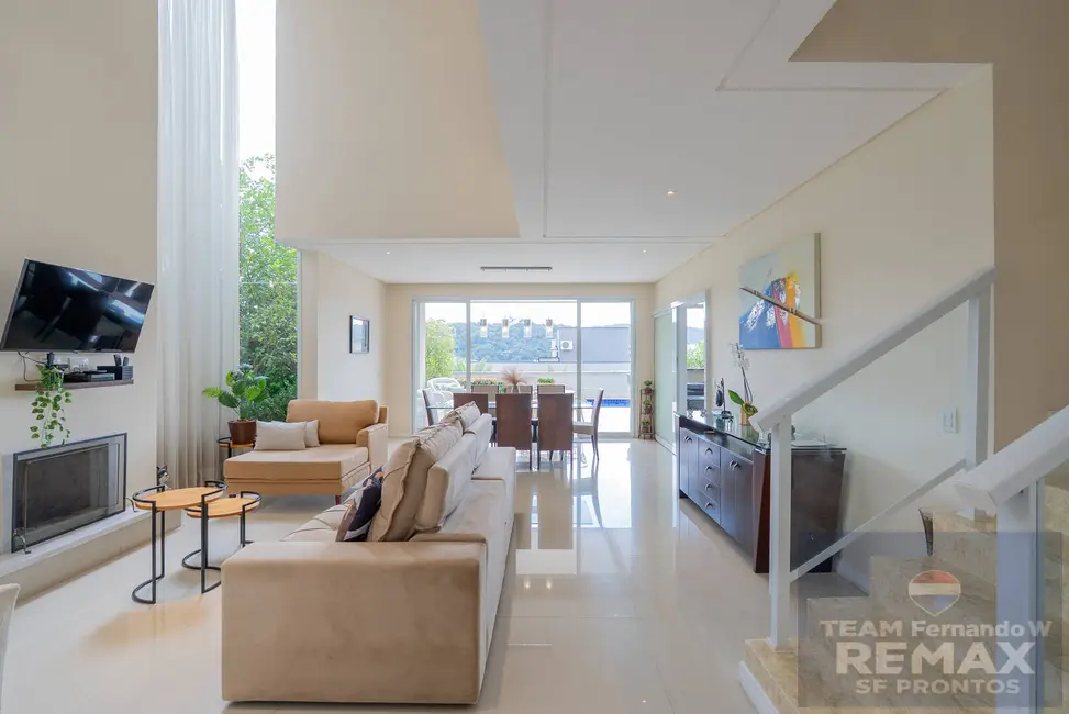 Foto 3 de Casa com 3 quartos à venda, 420m2 em Tamboré, Santana De Parnaiba - SP