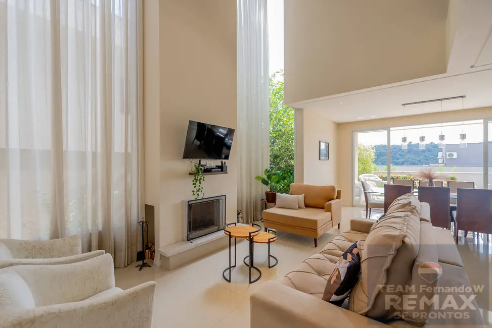 Foto 2 de Casa com 3 quartos à venda, 420m2 em Tamboré, Santana De Parnaiba - SP