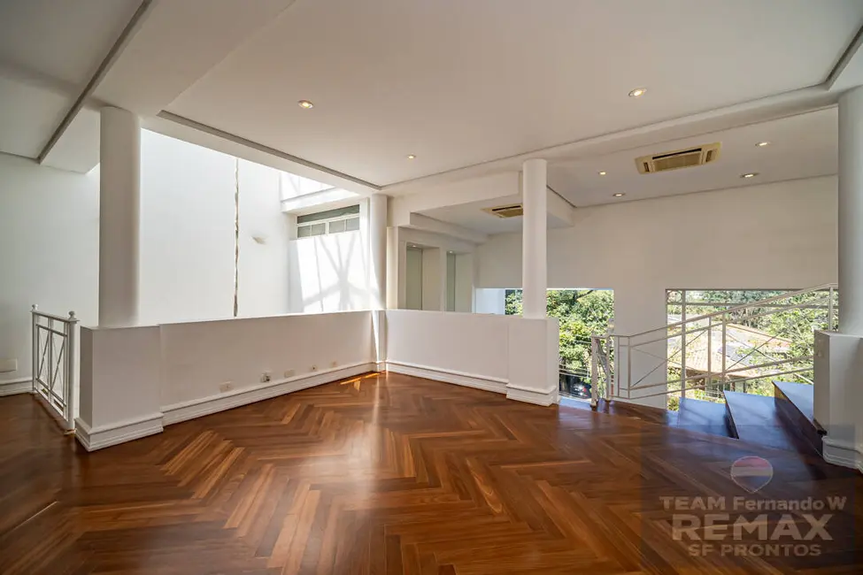 Casa com 4 quartos à venda, 2698m2 em Tamboré, Barueri - SP - imagem 6 Foto 6 de Casa com 4 quartos à venda, 2698m2 em Tamboré, Barueri - SP