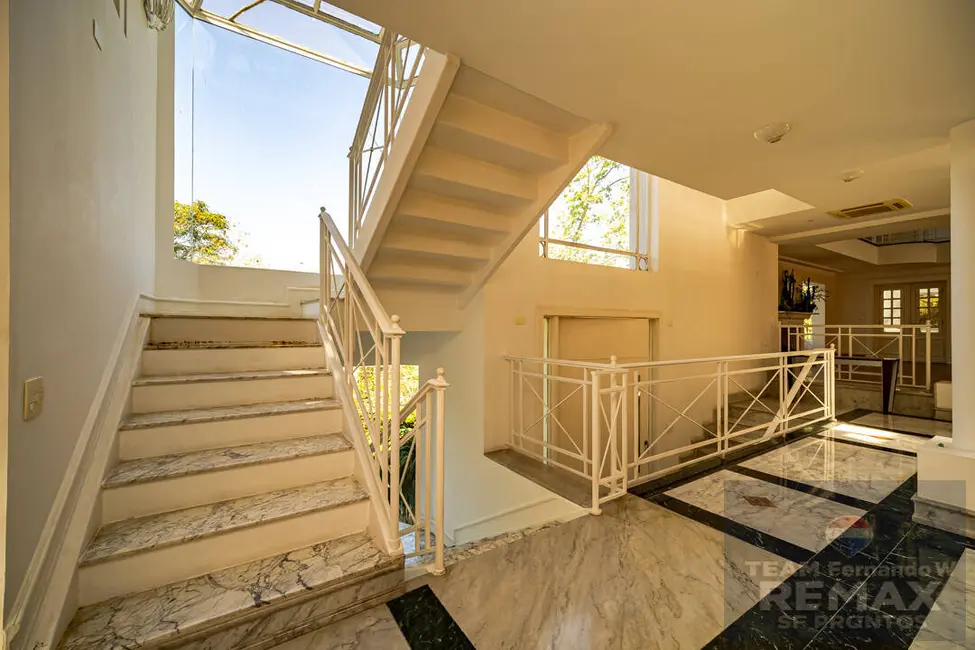Casa com 4 quartos à venda, 2698m2 em Tamboré, Barueri - SP - imagem 5 Foto 5 de Casa com 4 quartos à venda, 2698m2 em Tamboré, Barueri - SP