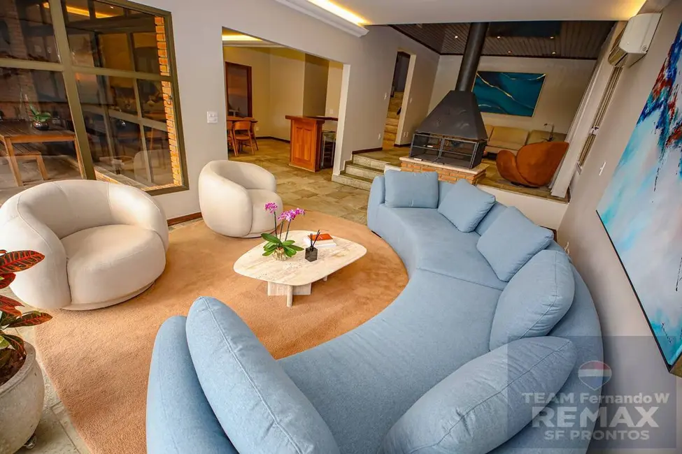 Casa com 4 quartos à venda, 560m2 em Alphaville, Santana De Parnaiba - SP - imagem 2 Foto 2 de Casa com 4 quartos à venda, 560m2 em Alphaville, Santana De Parnaiba - SP