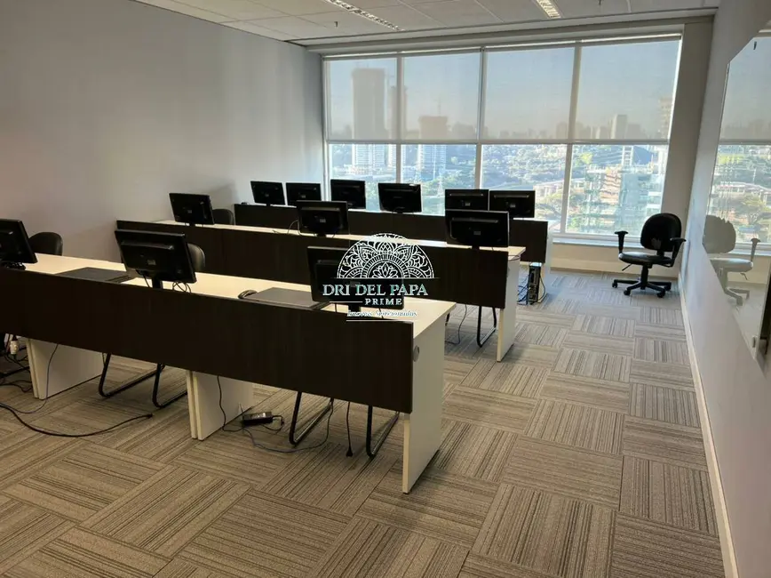 Sala Comercial à venda e para alugar, 569m2 em Chácara Santo Antônio (Zona Sul), São Paulo - SP - imagem 7 Foto 7 de Sala Comercial à venda e para alugar, 569m2 em Chácara Santo Antônio (Zona Sul), São Paulo - SP