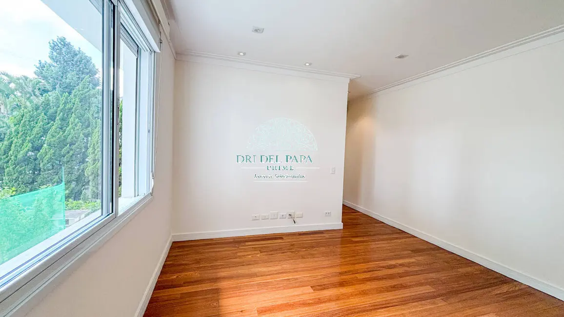 Casa com 4 quartos à venda, 640m2 em Super Quadra Morumbi, São Paulo - SP - imagem 1 Foto 1 de Casa com 4 quartos à venda, 640m2 em Super Quadra Morumbi, São Paulo - SP