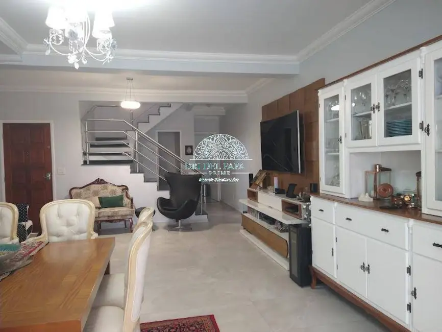 Casa com 3 quartos à venda, 220m2 em Jardim Londrina, São Paulo - SP - imagem 1 Foto 1 de Casa com 3 quartos à venda, 220m2 em Jardim Londrina, São Paulo - SP