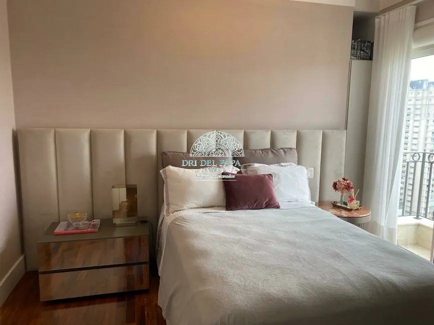 Foto 9 de Apartamento com 3 quartos à venda, 260m2 em Jardim Fonte do Morumbi, São Paulo - SP
